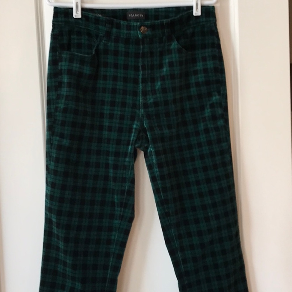 🎄Talbots Watchman Plaid Pants Sz 6 NWOT. Sorry about picture color variations.🎄